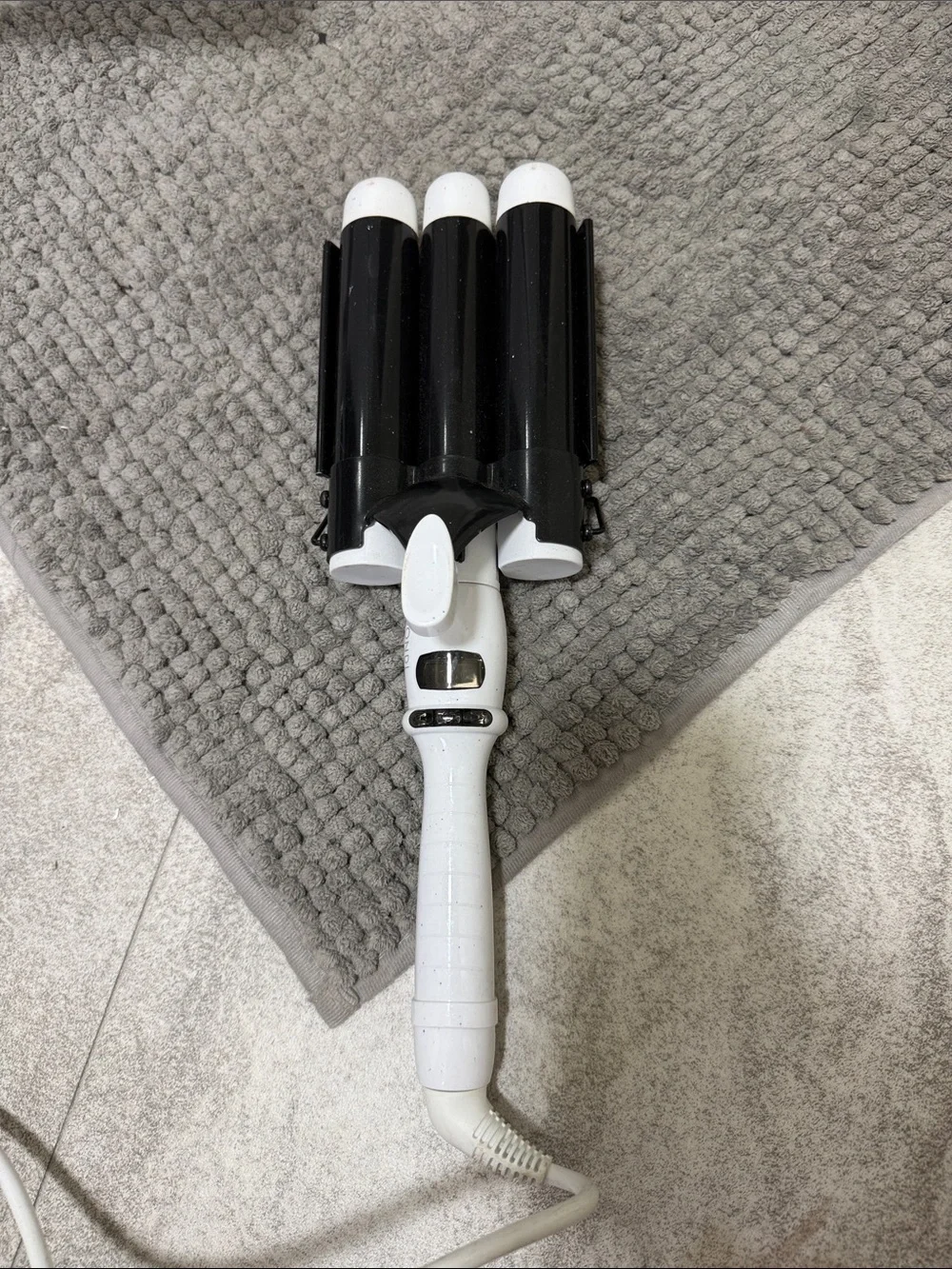 3-Barrel Hair Waver - Black Barrels with White Handle